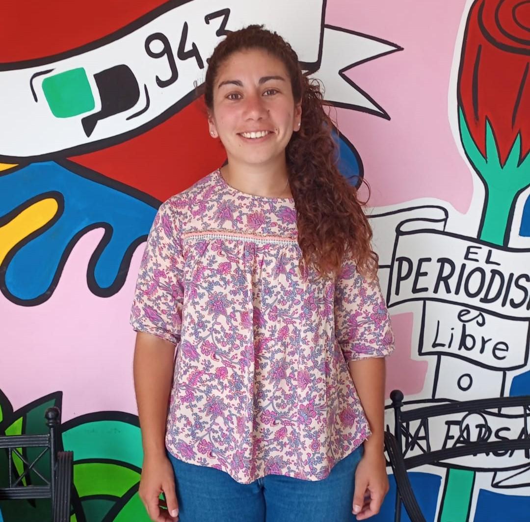 Araceli FernÃ¡ndez: "se analiza otorgar becas de estudios a jovenes de nuestra ciudad"