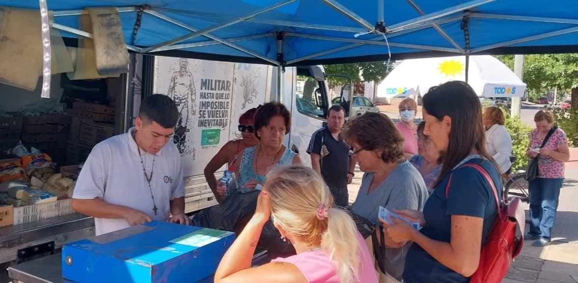 Vuelve el camión de Pastas y Lácteos