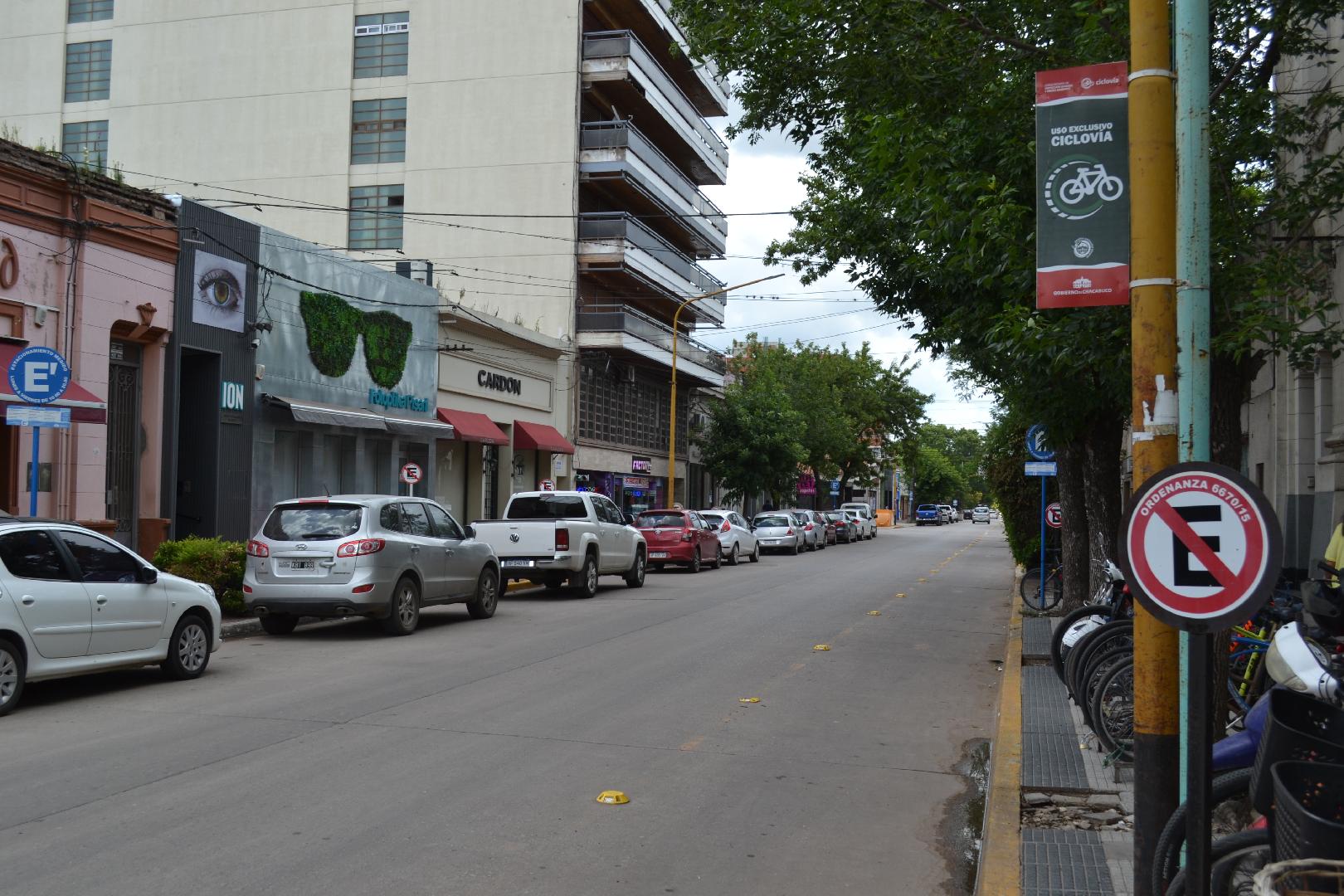 Víspera de reyes: permitido estacionar en bicisendas durante tres días