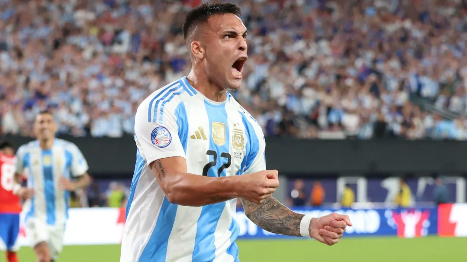 Argentina le ganó 1-0 a Chile y se clasificó a los cuartos de final de la Copa América