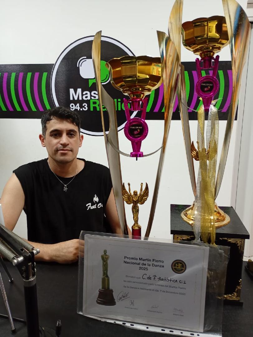 MATIAS SALAS - New Dance brilló en los Martín Fierro de la Danza y llevó a Chacabuco a lo más alto