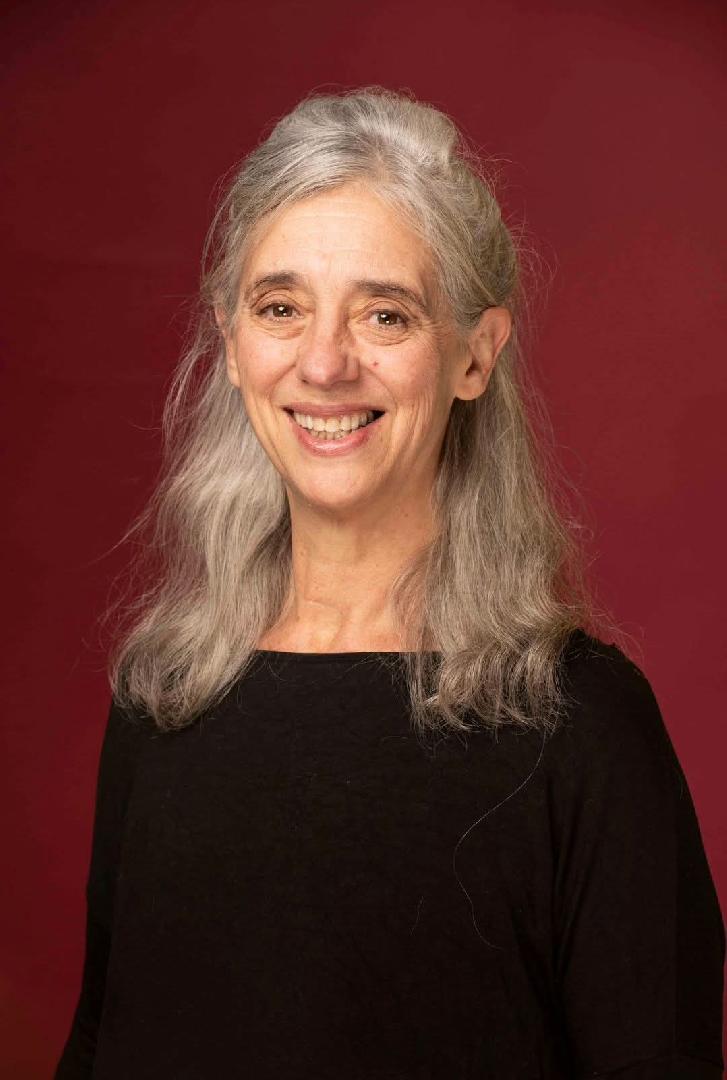 DANA BASSO - Presenta 'Ni Rotas Ni Descosidas' este viernes en el Teatro Italiano de Chacabuco