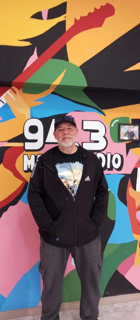 CLAUDIO STEFANINI - 'Volvió la familia a la plaza': el mural que homenajea al Indio Solari y busca recuperar la Plaza del Correo