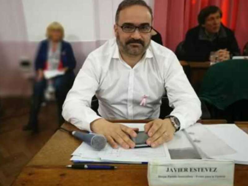 Dieron de alta  a Javier EstÃ©vez