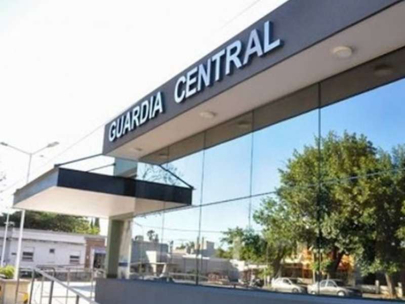 Hospital: Consultorios de demanda espontÃ¡nea suspendidos