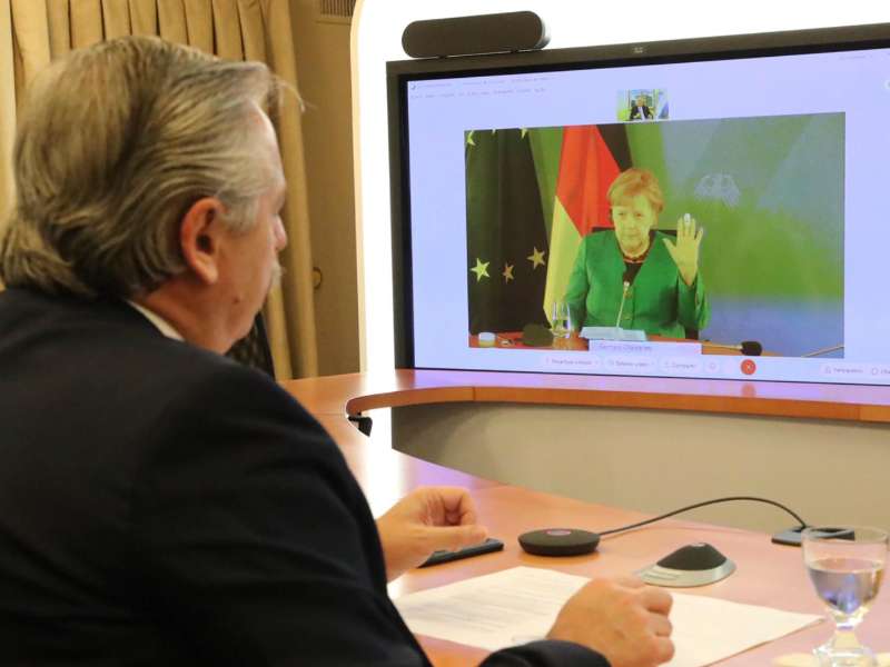 Videoconferencia entre Alberto FernÃ¡ndez y Angela Merkel 