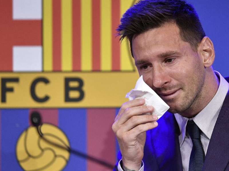 Lionel Messi, entre lÃ¡grimas: "Me hubiese gustado despedirme de otra manera"