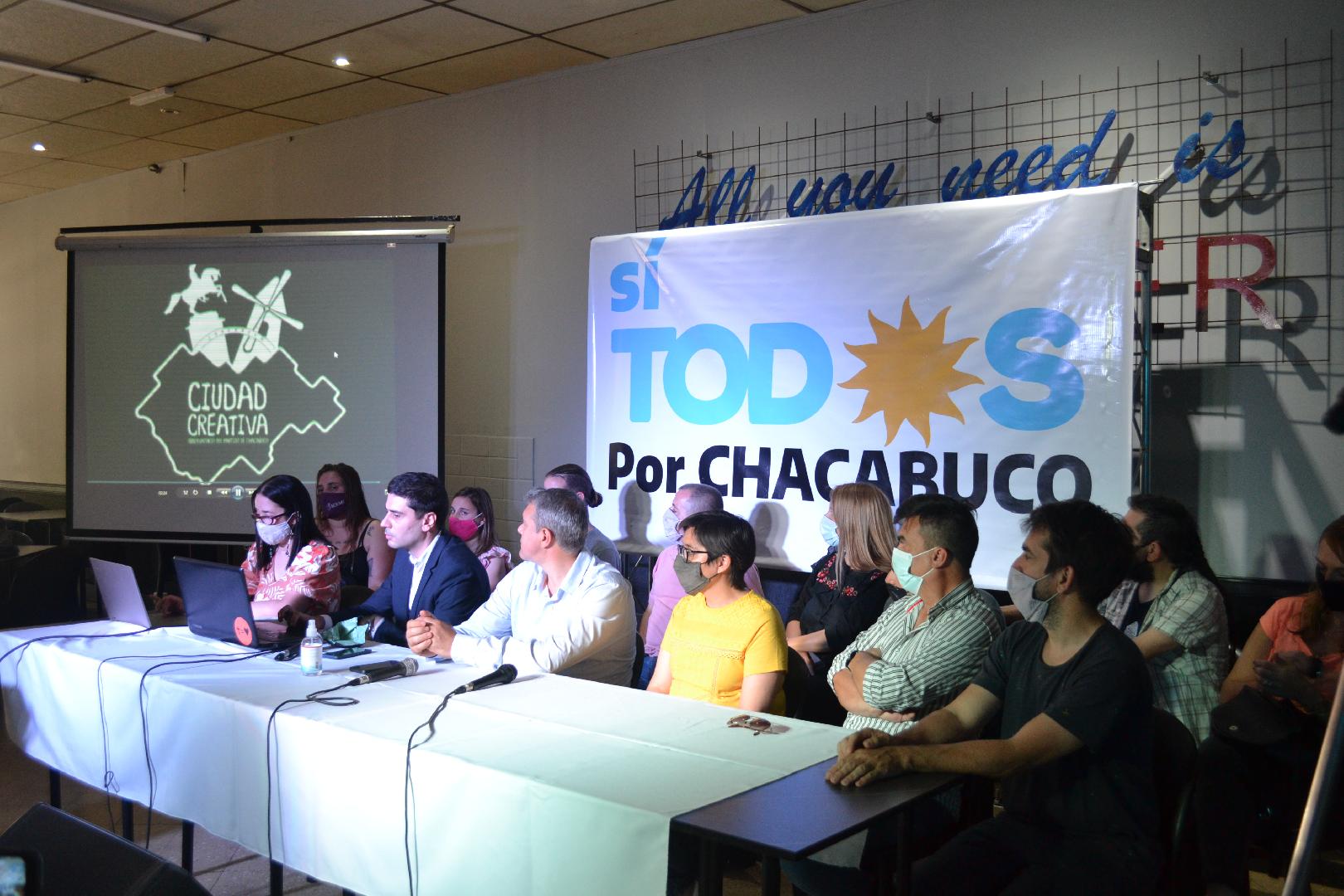 GolÃ­a y Ciudad Creativa presentaron 10 propuestas para organizar el trÃ¡nsito en Chacabuco