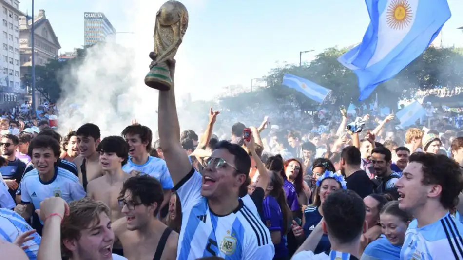 El gobierno declarÃ³ feriado nacional para el martes 20 por la victoria en el Mundial