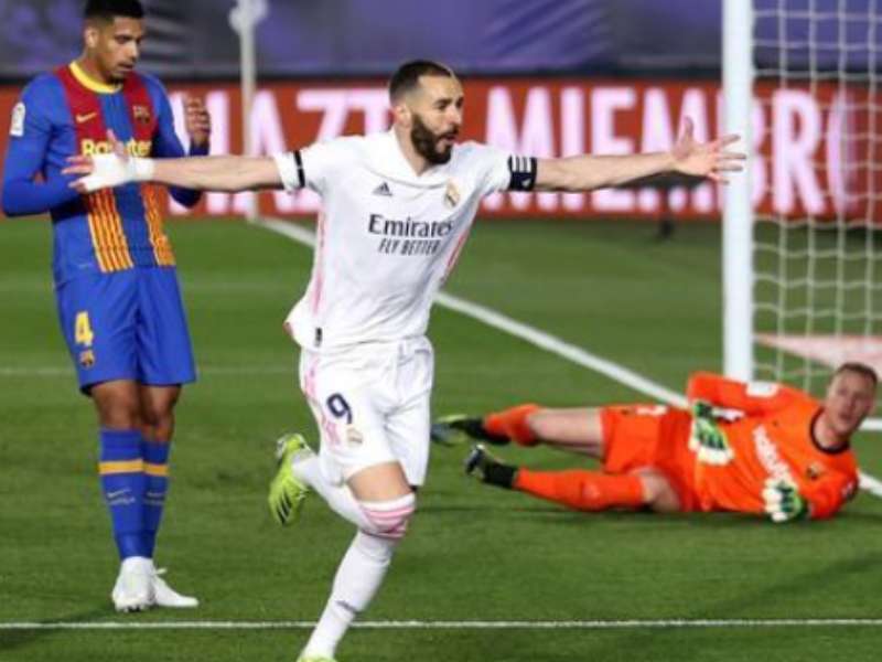 ESPAÃ‘A / REAL MADRID 2 - BARCELONA 1